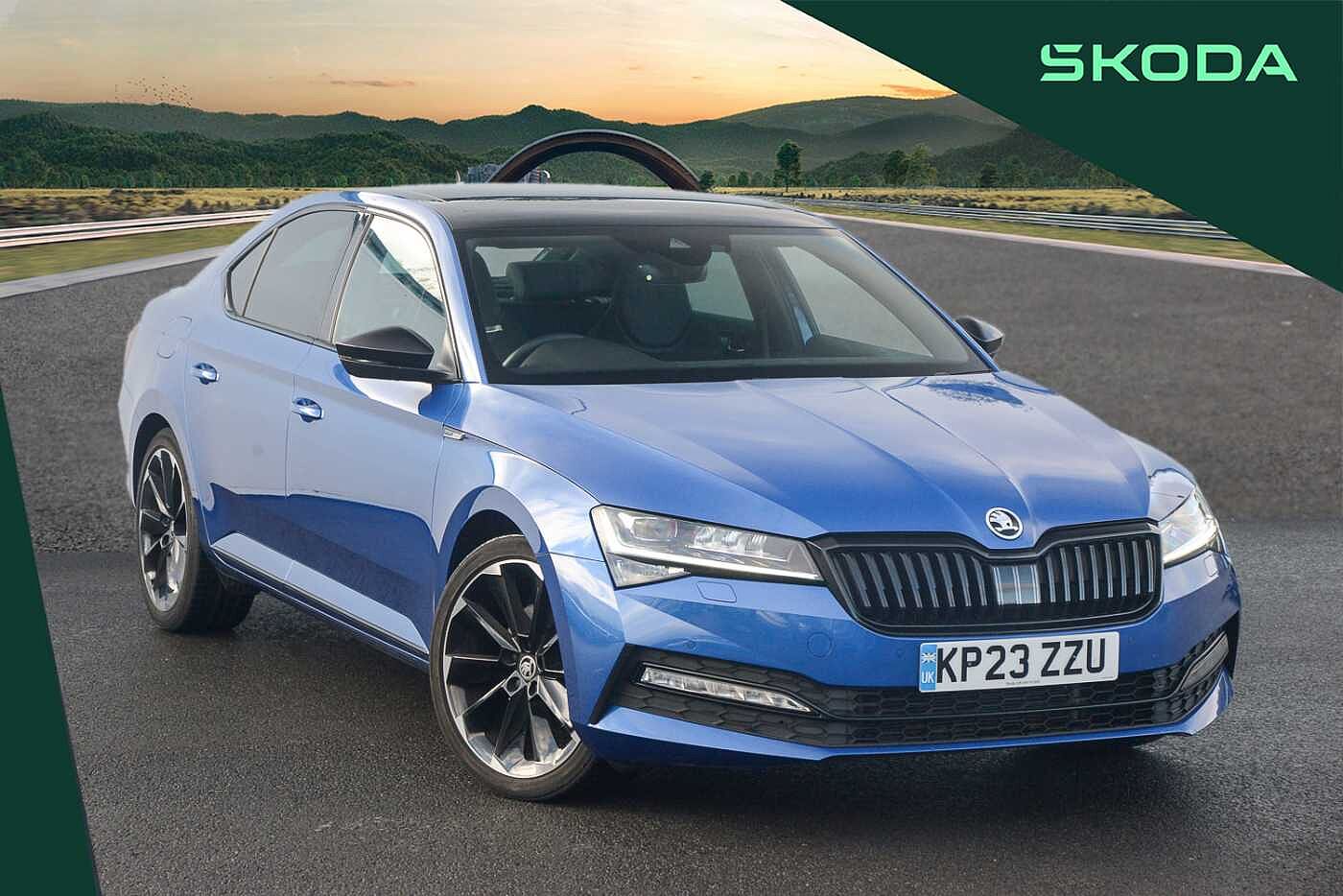 Main listing image - Skoda Superb