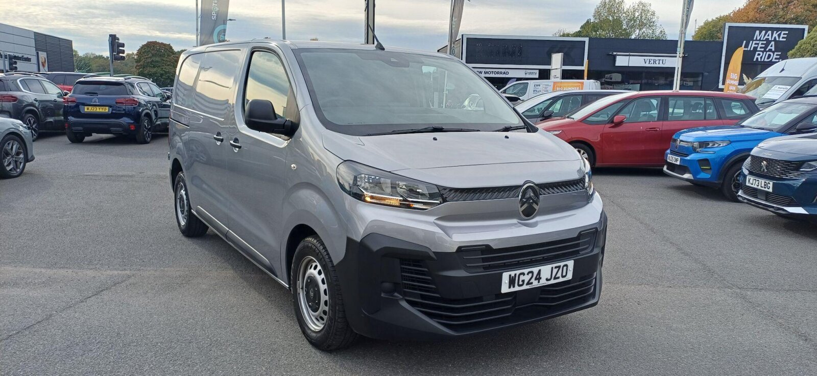 Main listing image - Citroen Dispatch