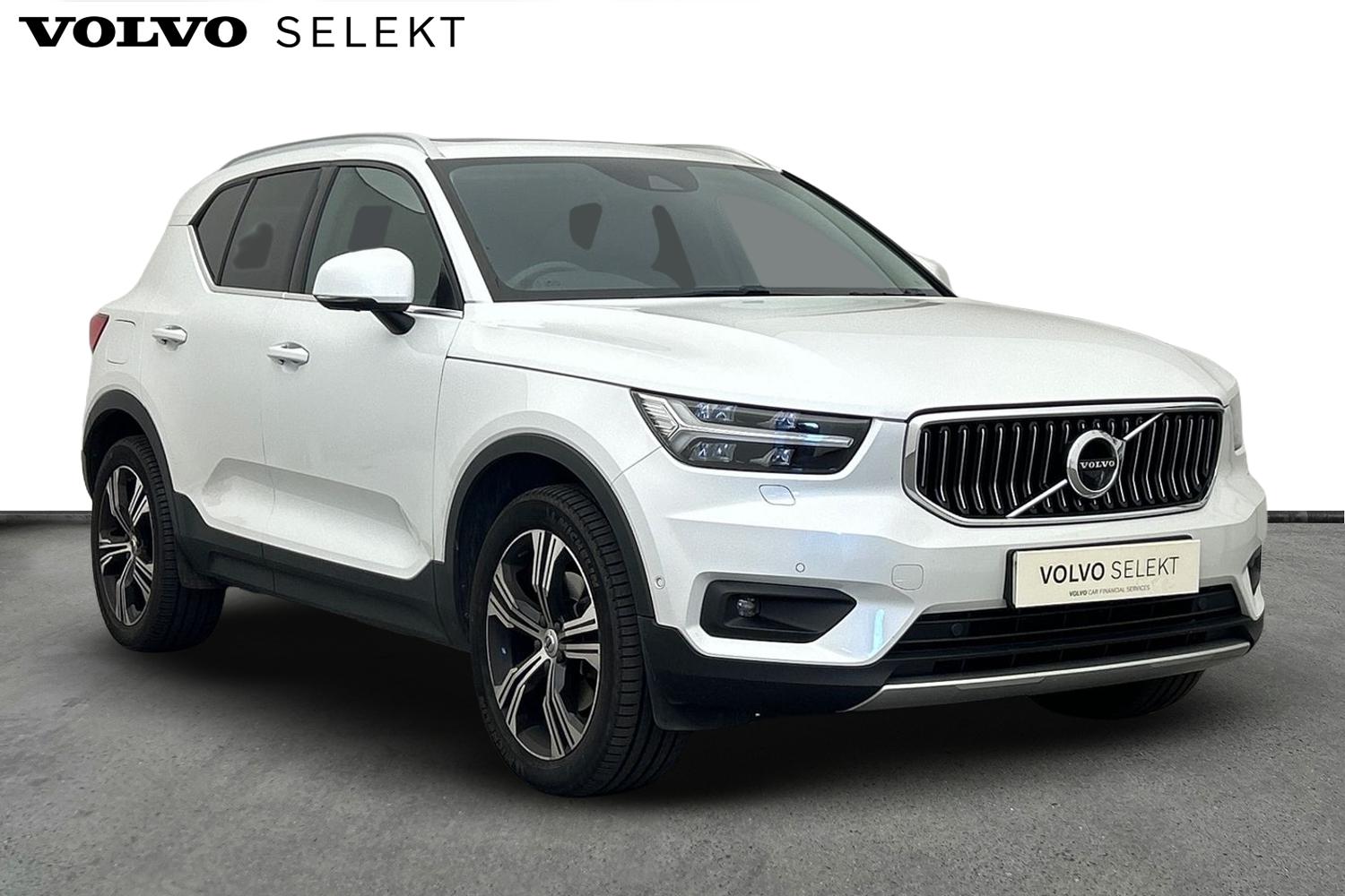 Main listing image - Volvo XC40
