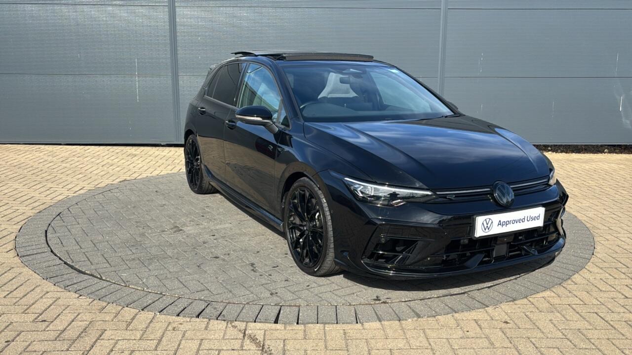 Main listing image - Volkswagen Golf
