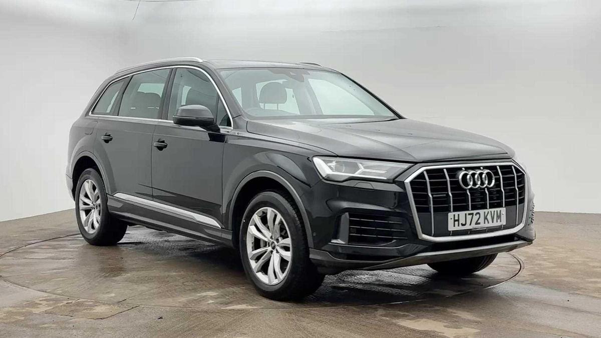 Main listing image - Audi Q7