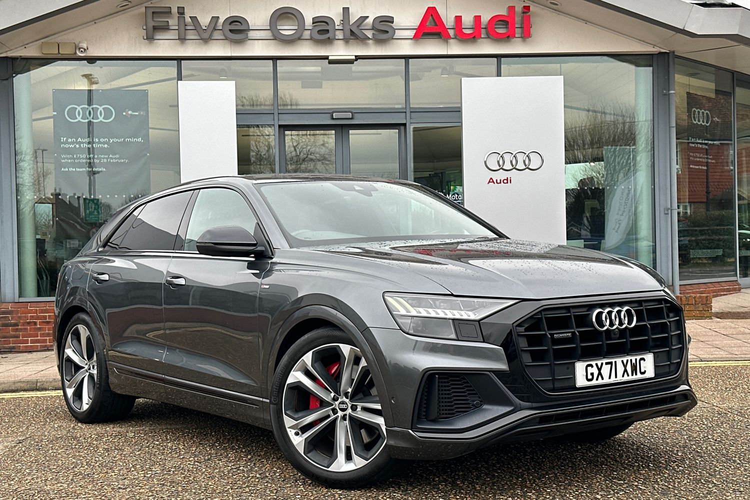 Main listing image - Audi Q8