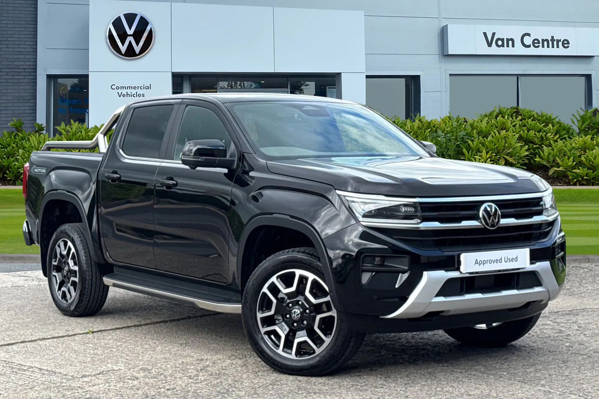 Main listing image - Volkswagen Amarok