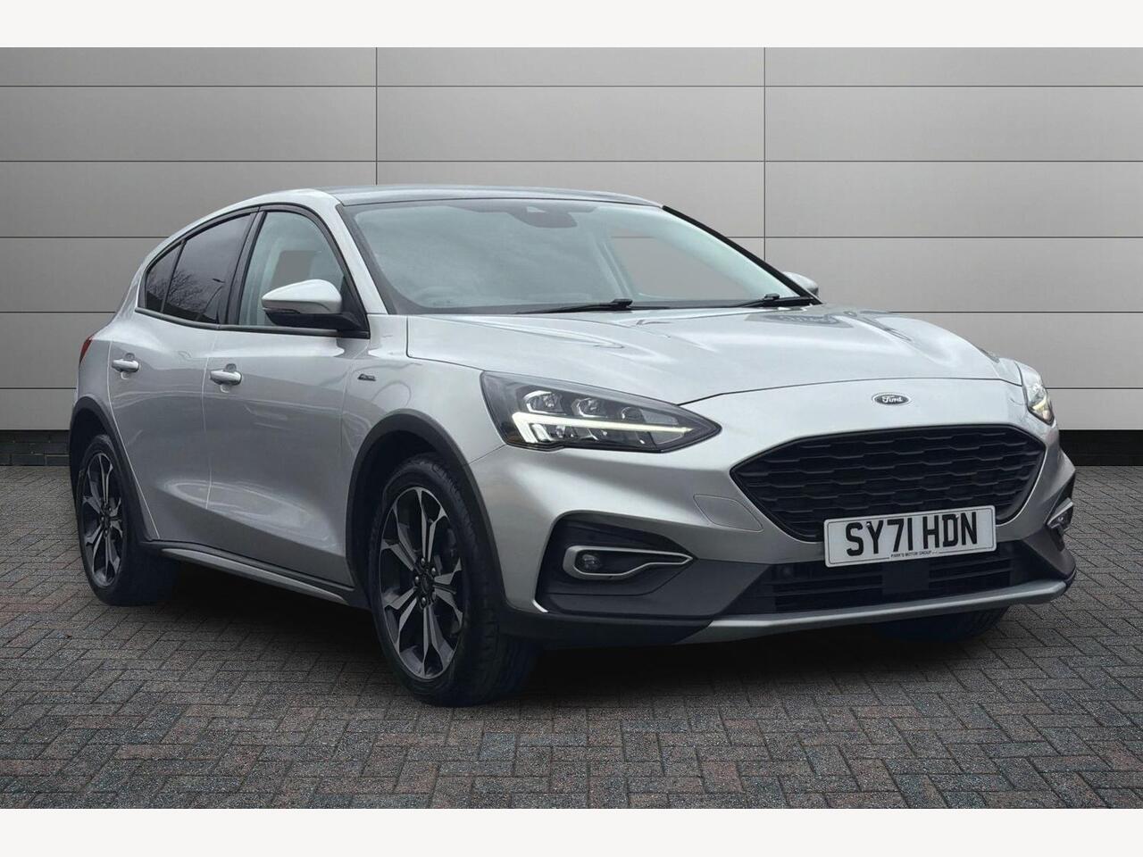 Main listing image - Ford Focus Active