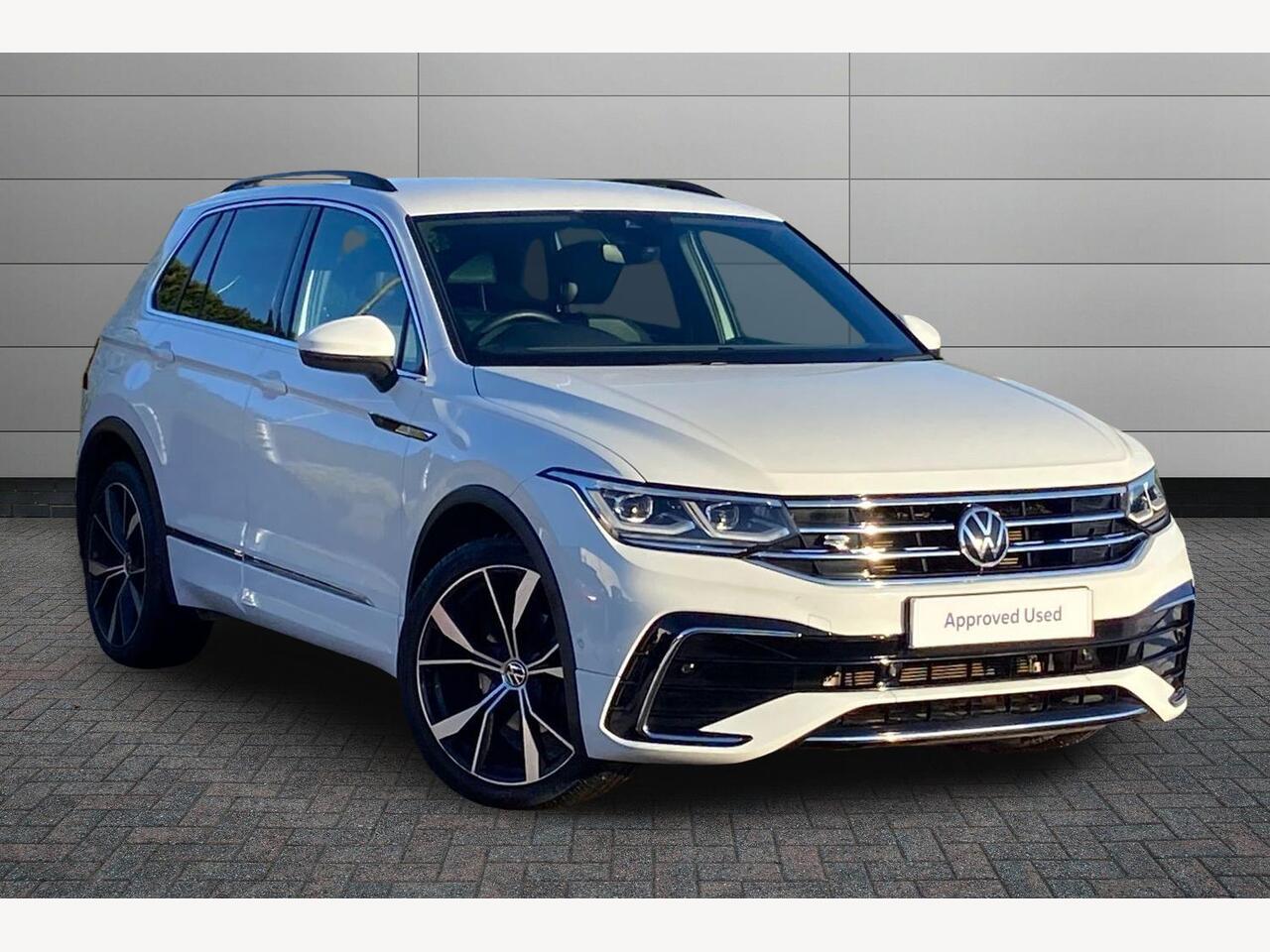 Main listing image - Volkswagen Tiguan