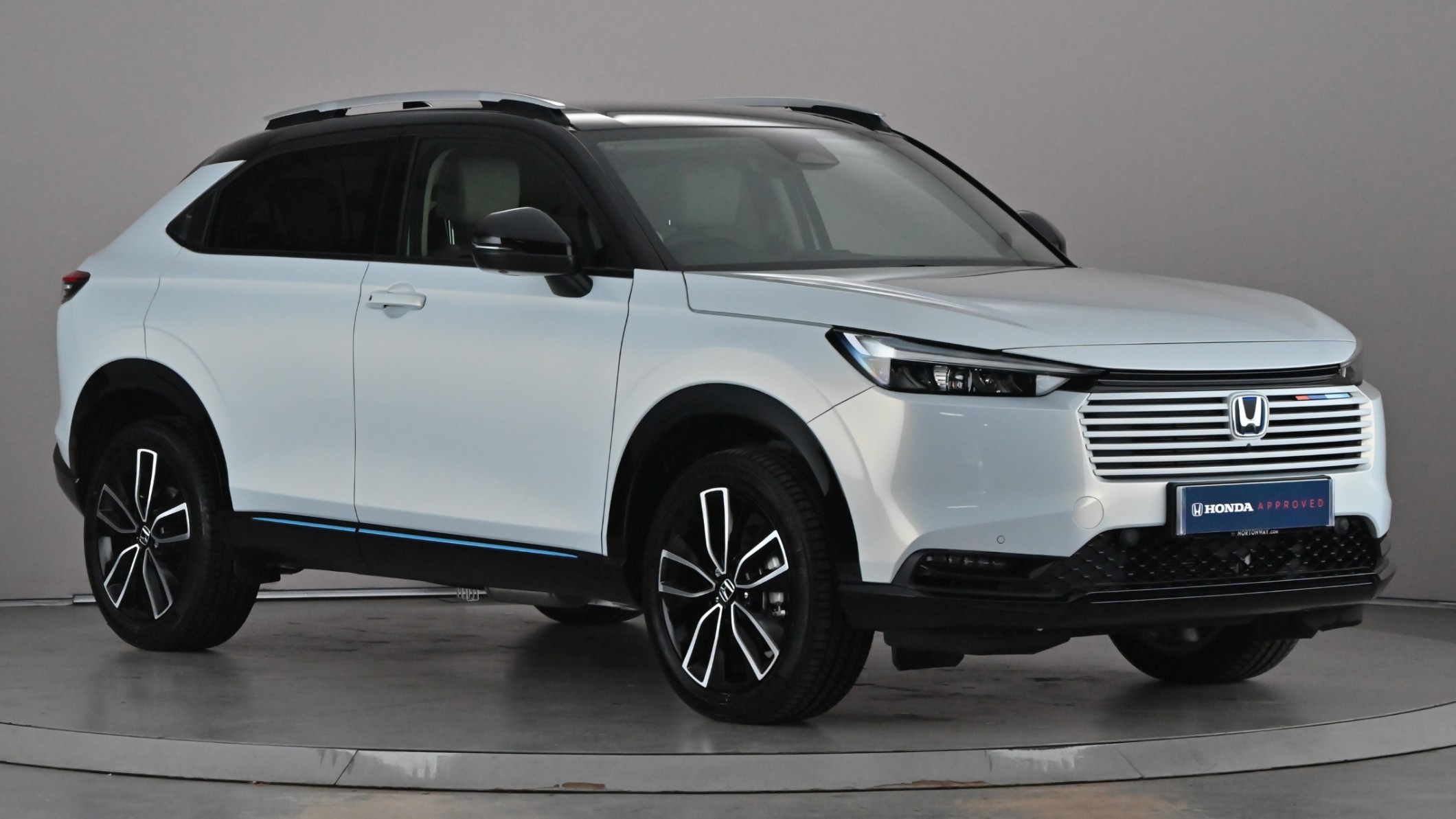 Main listing image - Honda HR-V