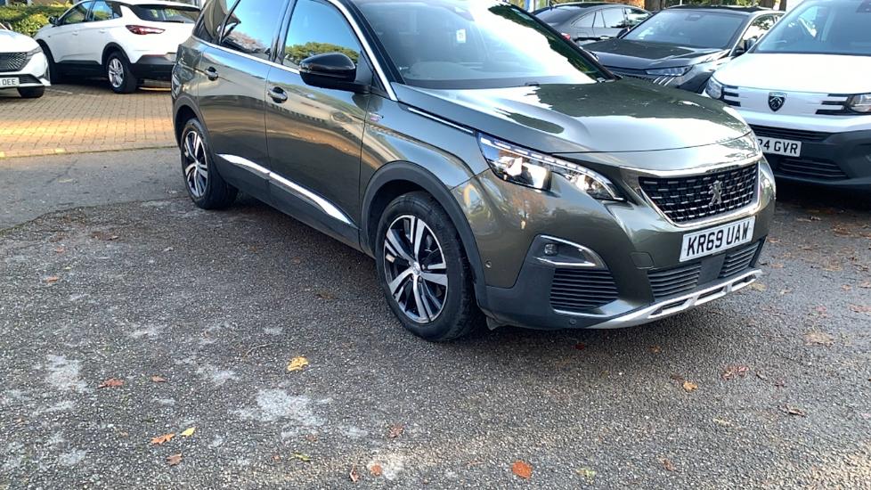 Main listing image - Peugeot 5008