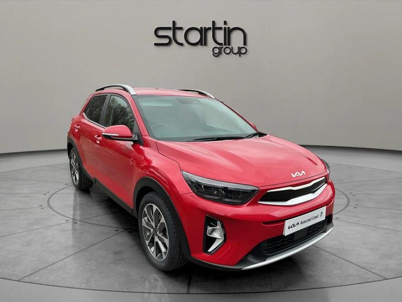 Main listing image - Kia Stonic