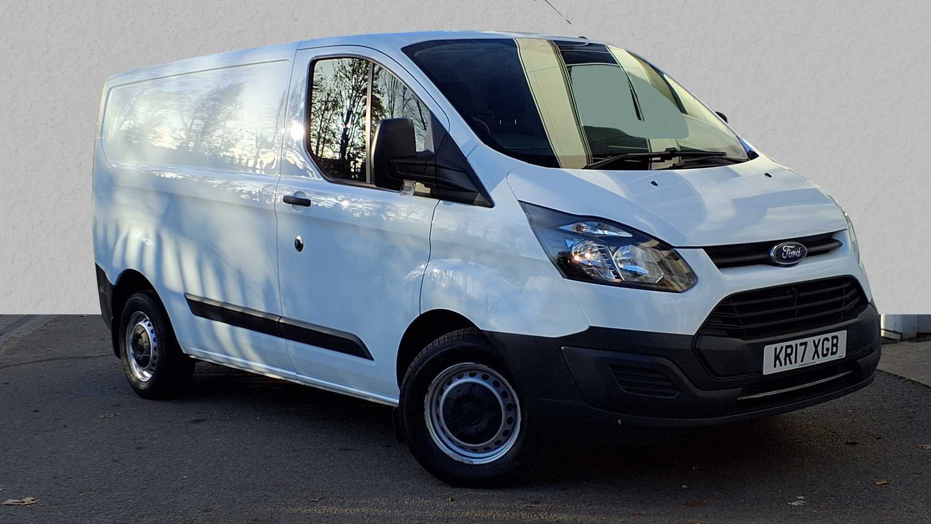 Main listing image - Ford Transit Custom