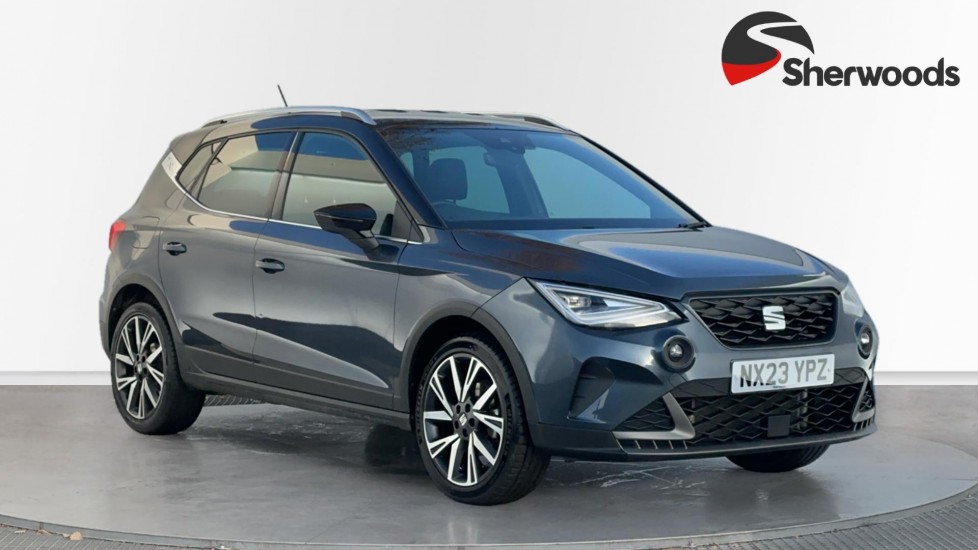 Main listing image - SEAT Arona