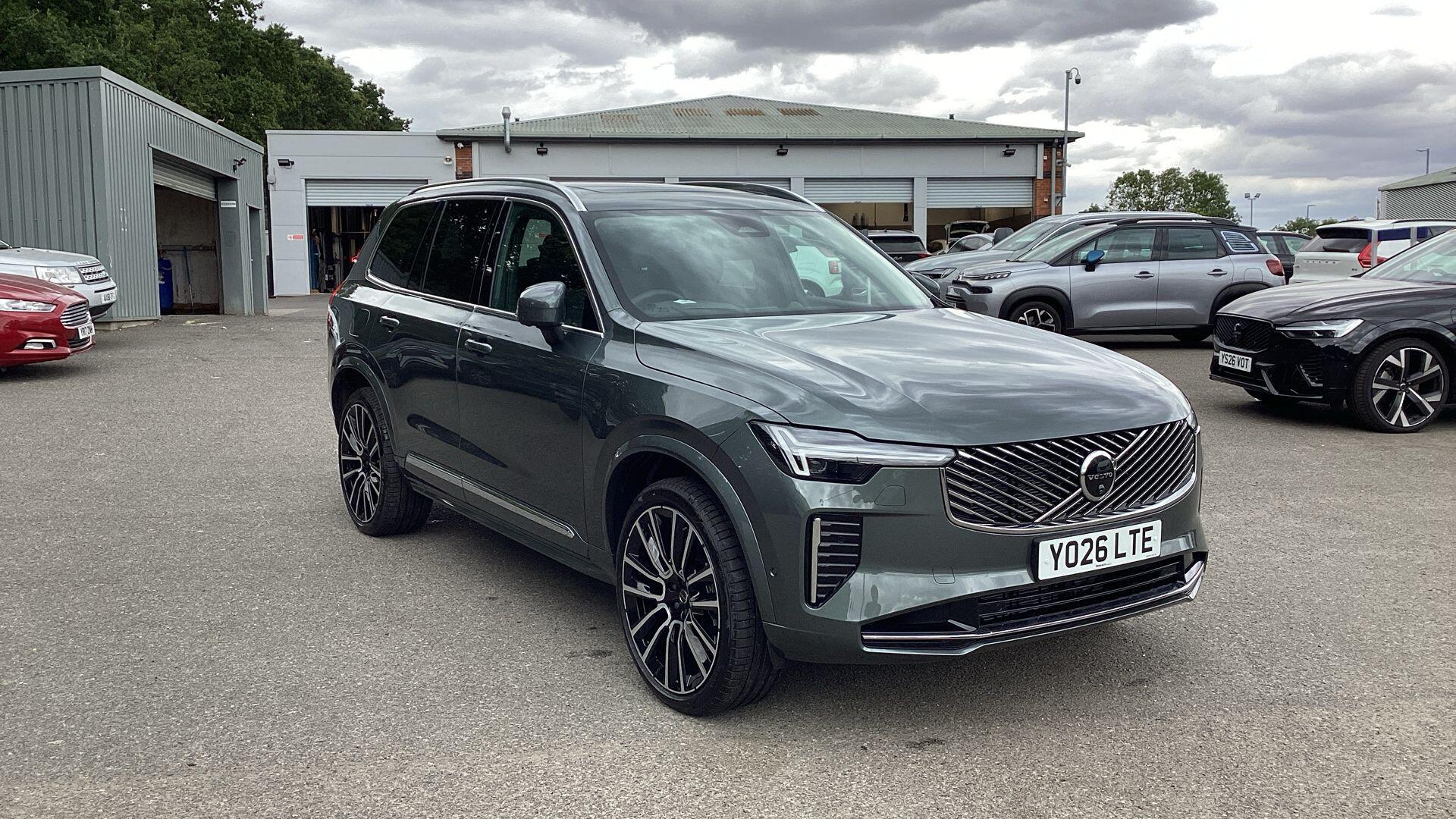 Main listing image - Volvo XC90