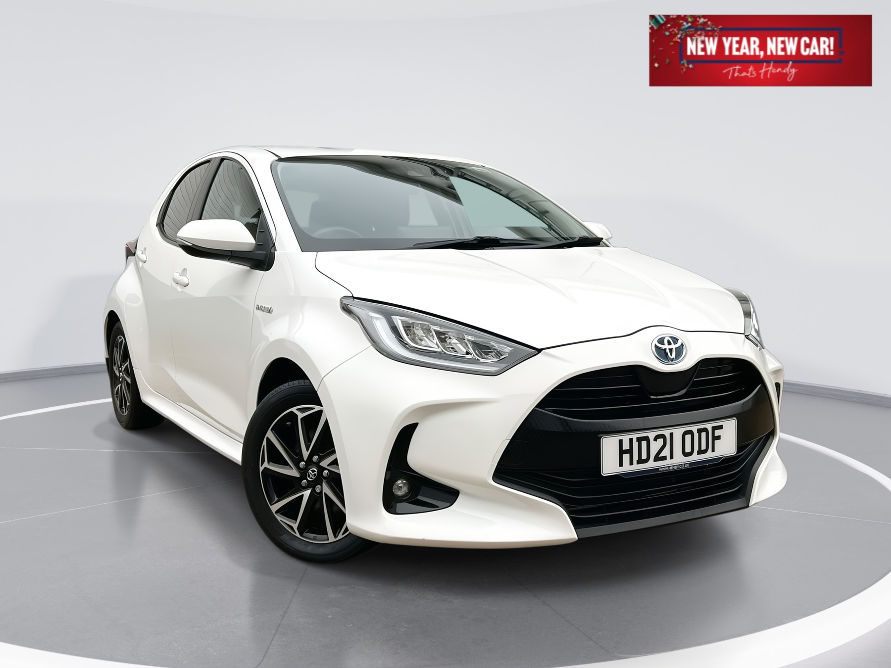 Main listing image - Toyota Yaris