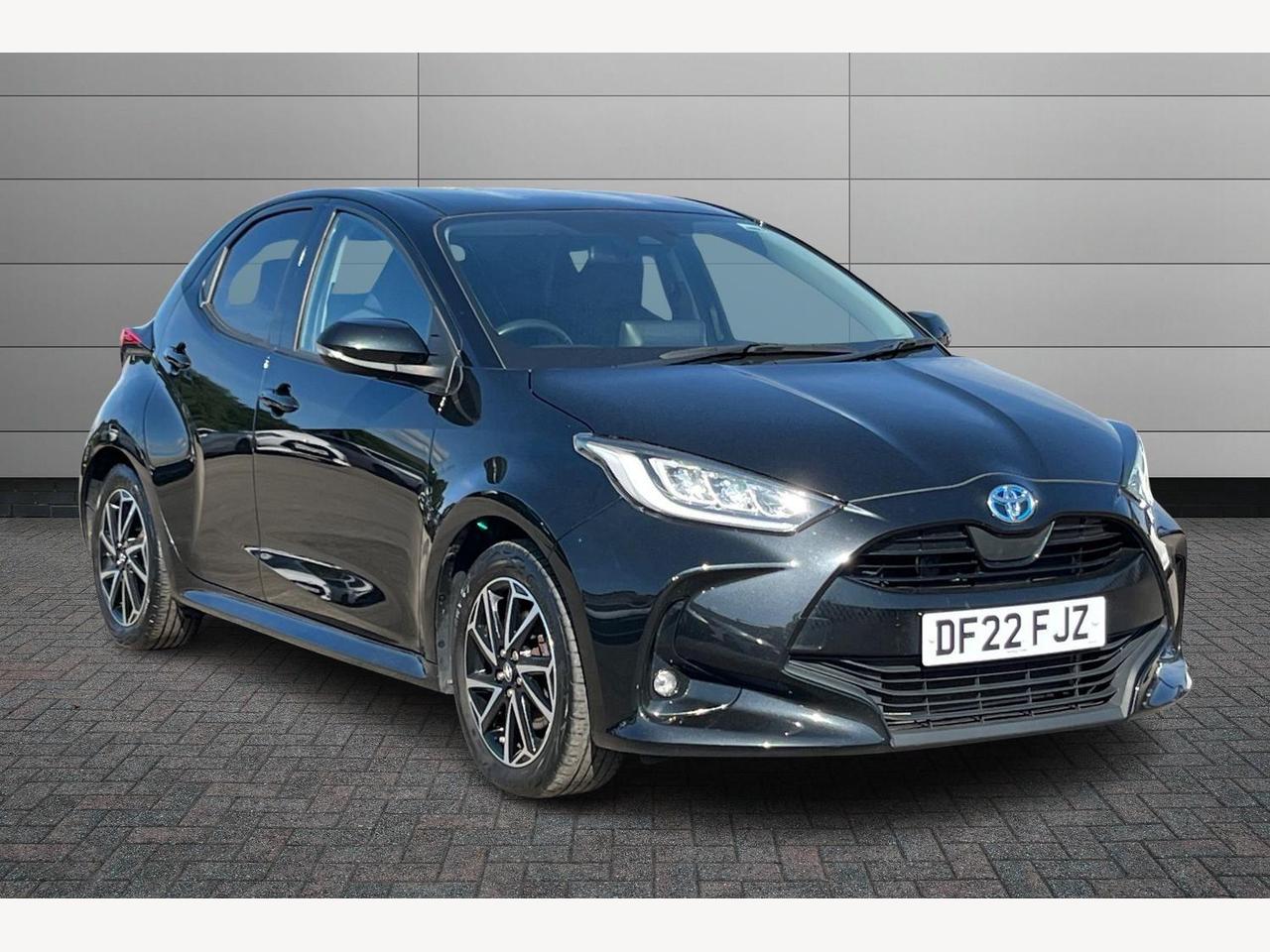 Main listing image - Toyota Yaris