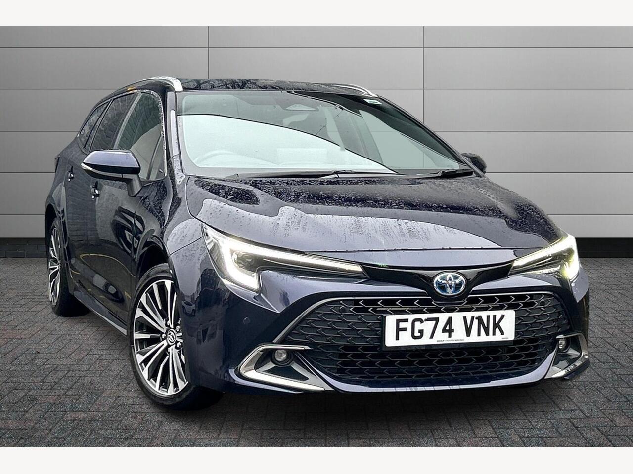 Main listing image - Toyota Corolla Touring Sport