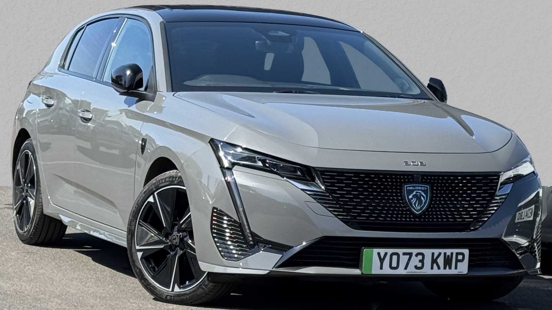 Main listing image - Peugeot e-308