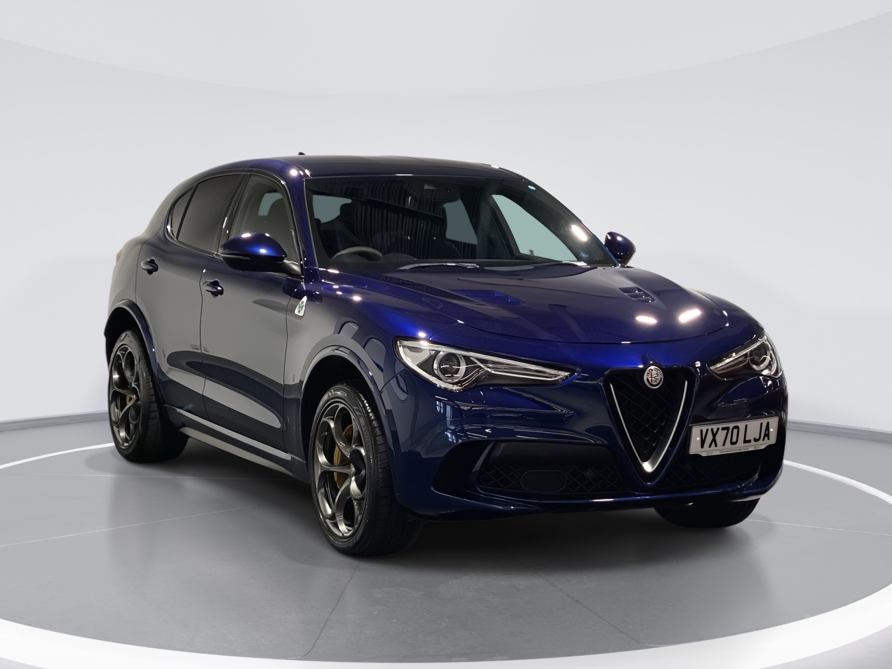 Main listing image - Alfa Romeo Stelvio