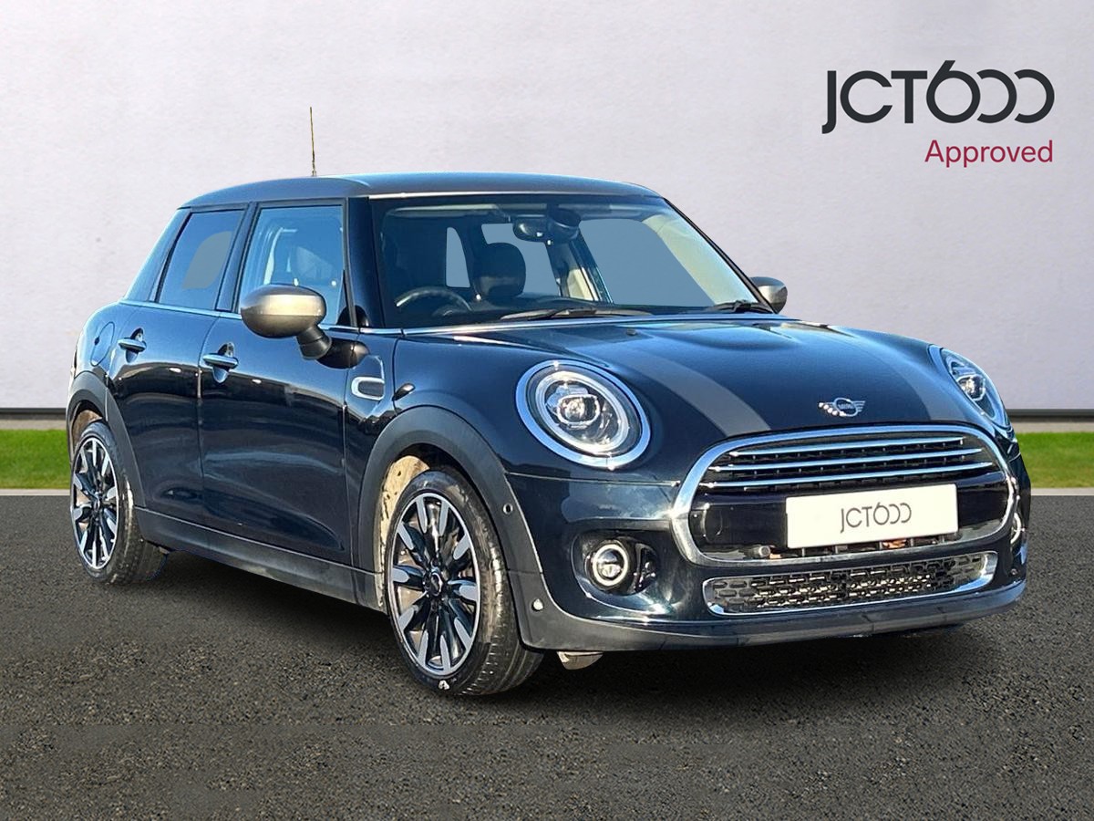 Main listing image - MINI Hatchback 5dr