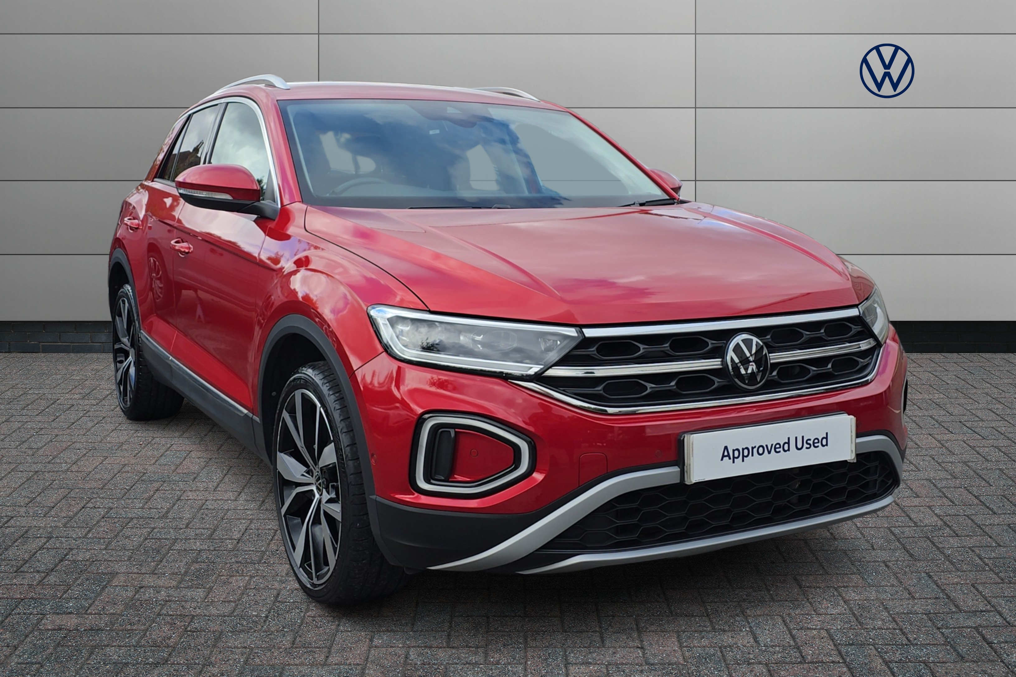 Main listing image - Volkswagen T-Roc