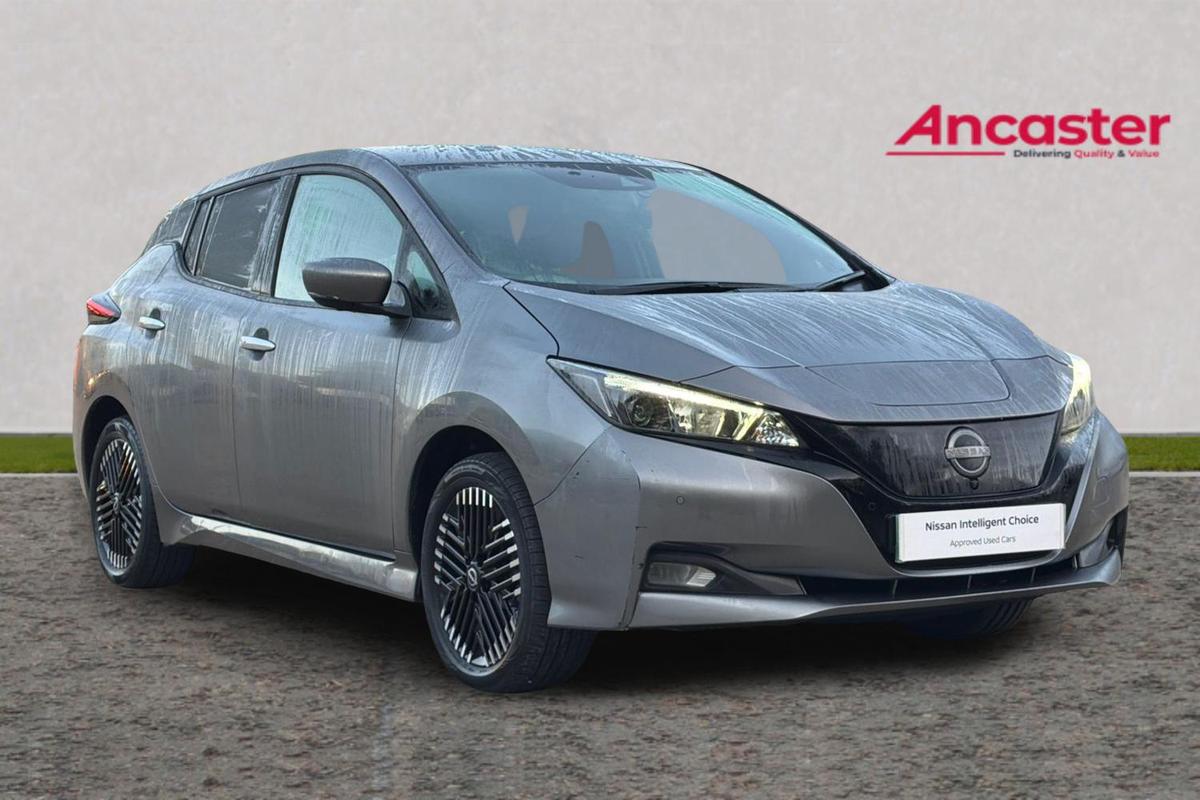 Main listing image - Nissan Leaf