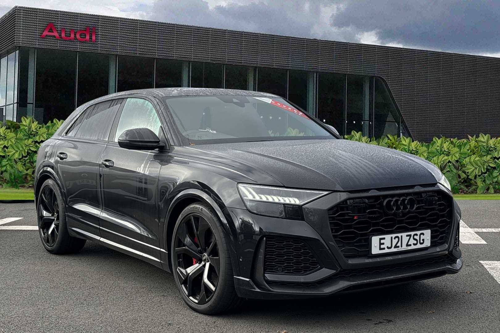 Main listing image - Audi RS Q8