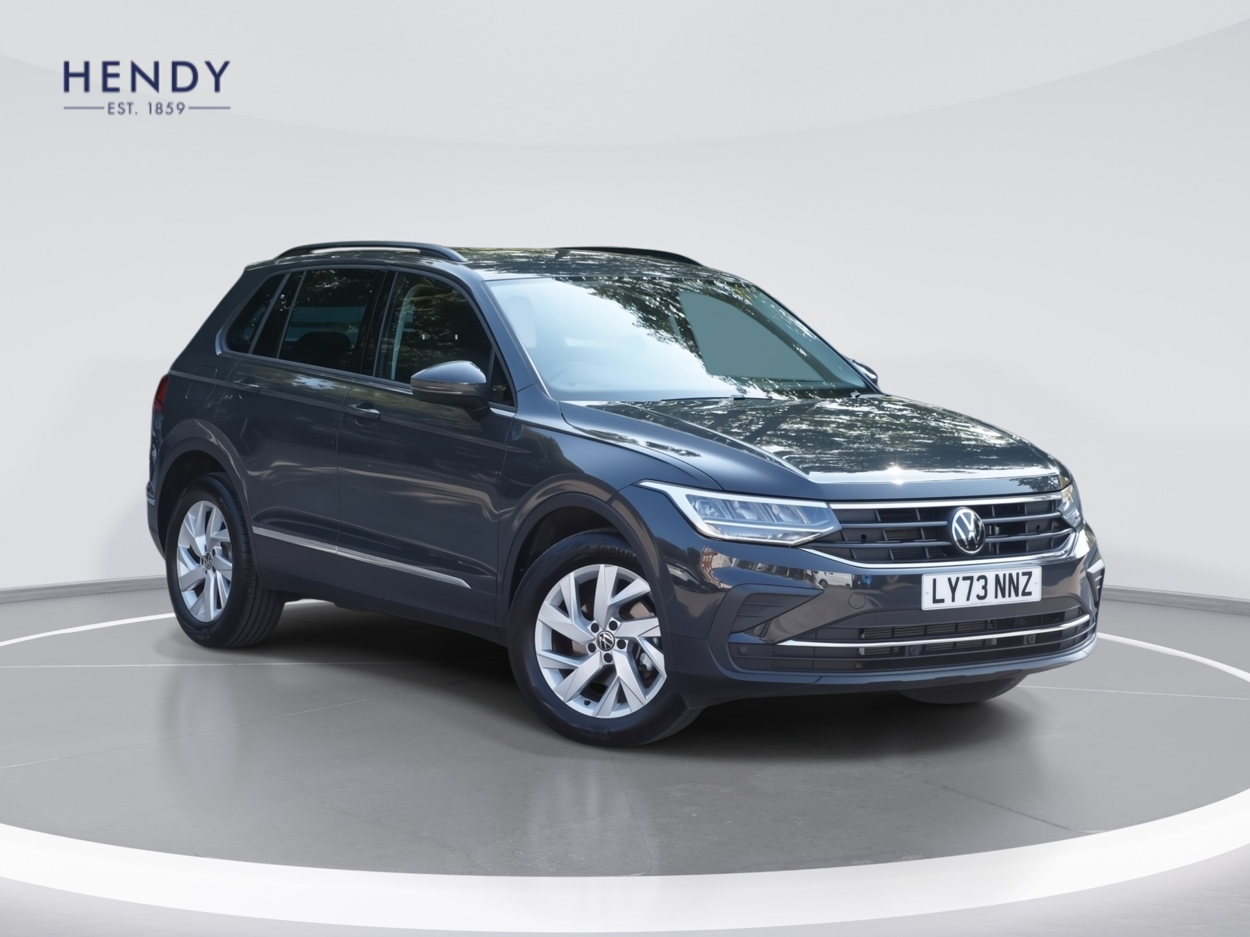 Main listing image - Volkswagen Tiguan