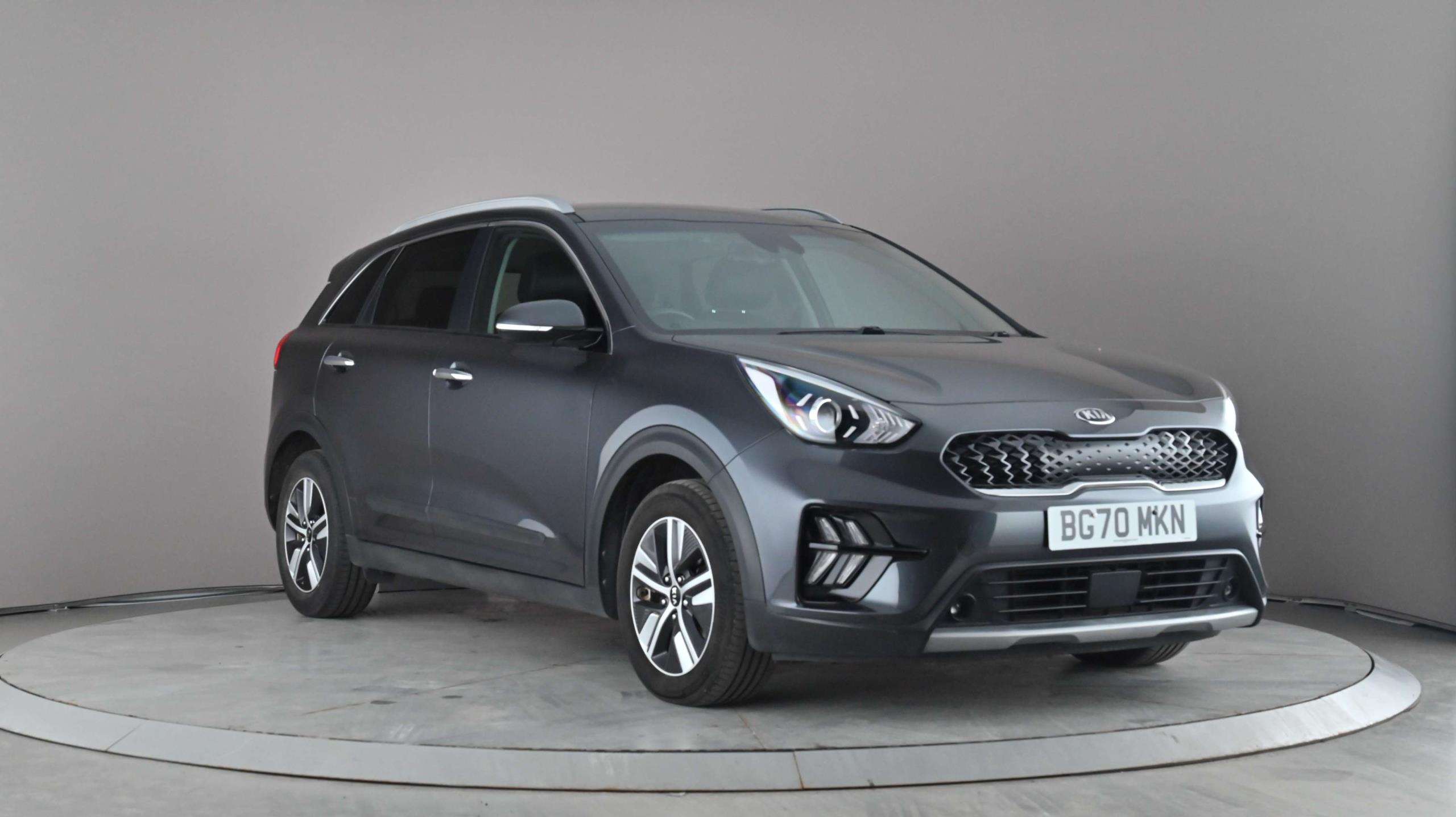 Main listing image - Kia Niro