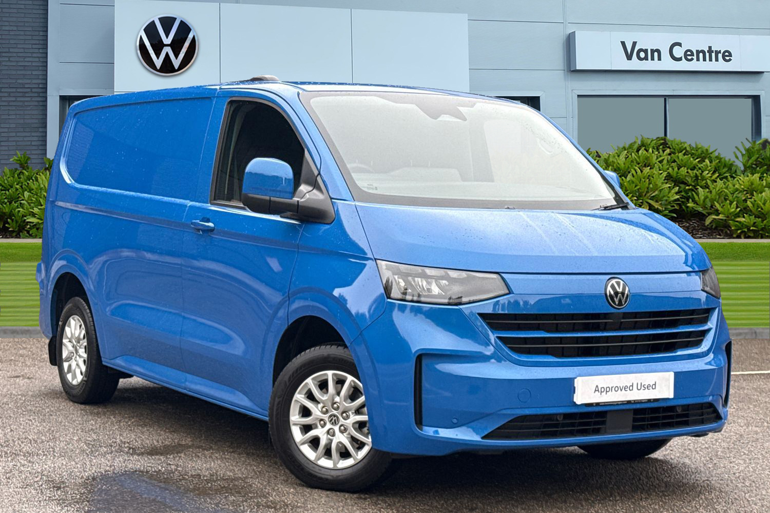 Main listing image - Volkswagen Transporter