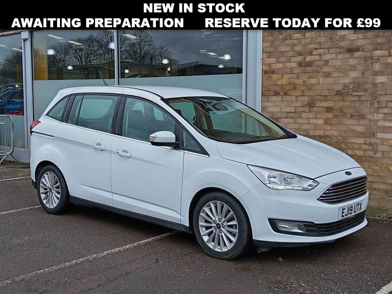 Main listing image - Ford Grand C-MAX