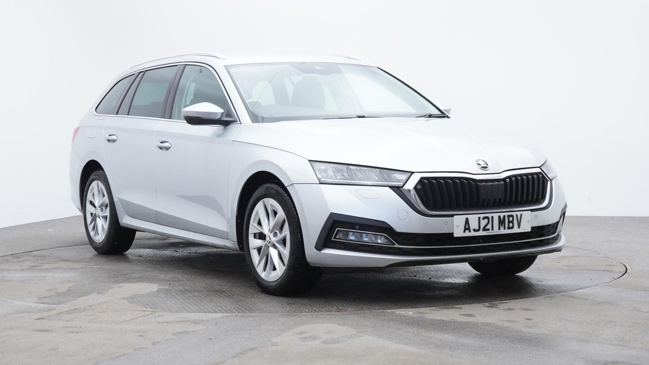 Main listing image - Skoda Octavia Estate