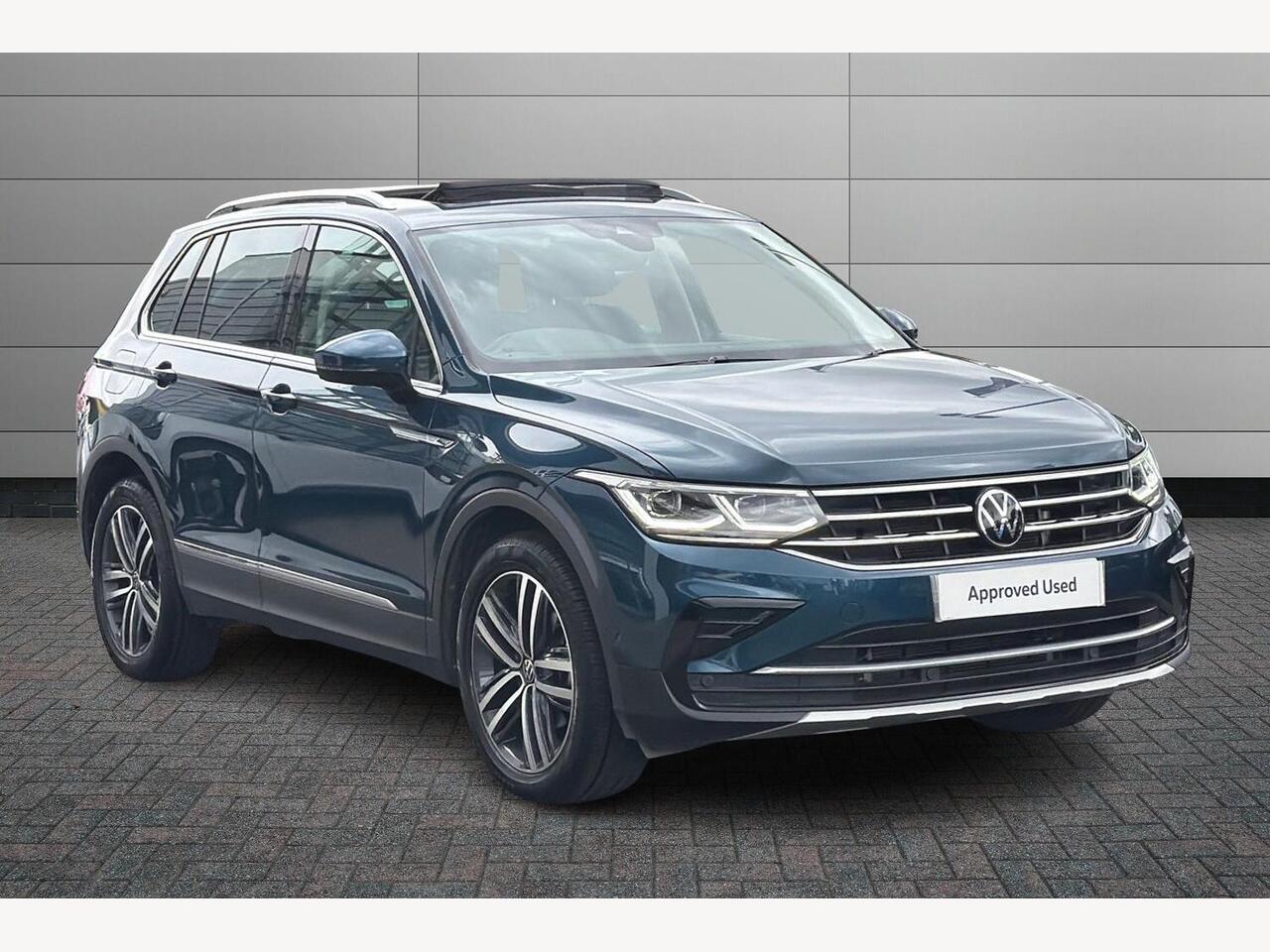 Main listing image - Volkswagen Tiguan