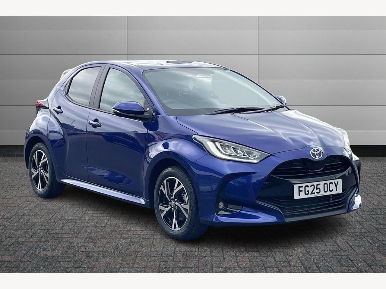 Main listing image - Toyota Yaris