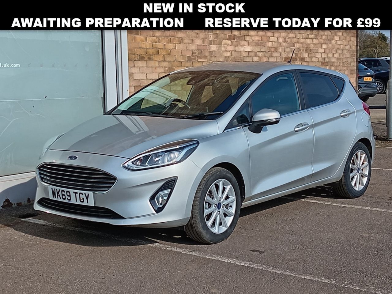 Main listing image - Ford Fiesta