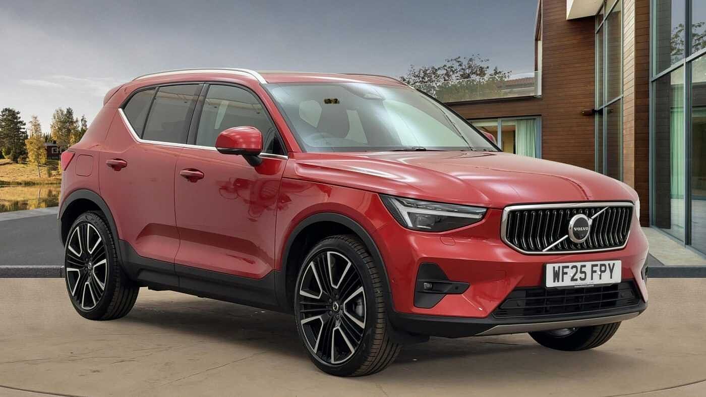 Main listing image - Volvo XC40