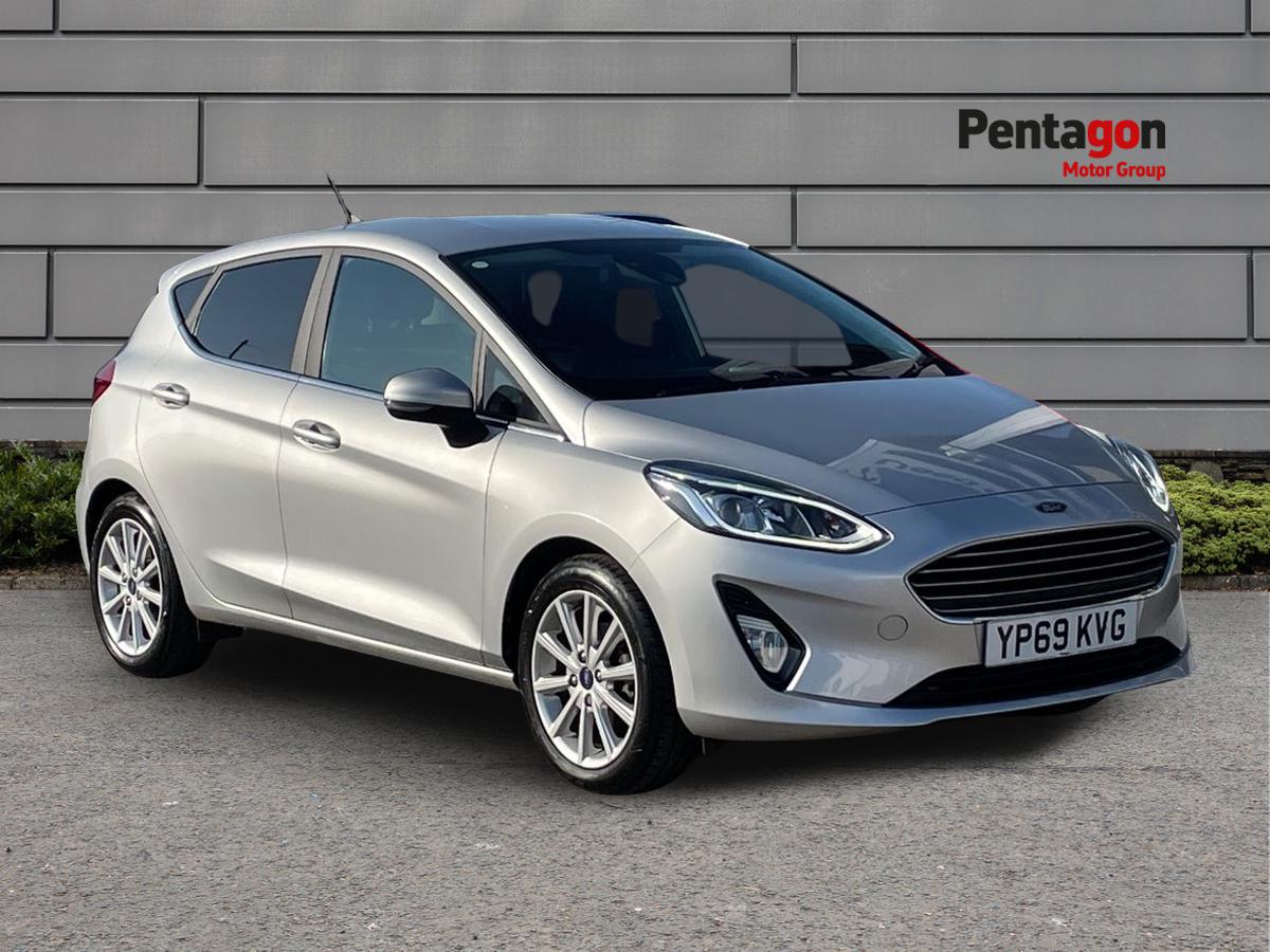 Main listing image - Ford Fiesta