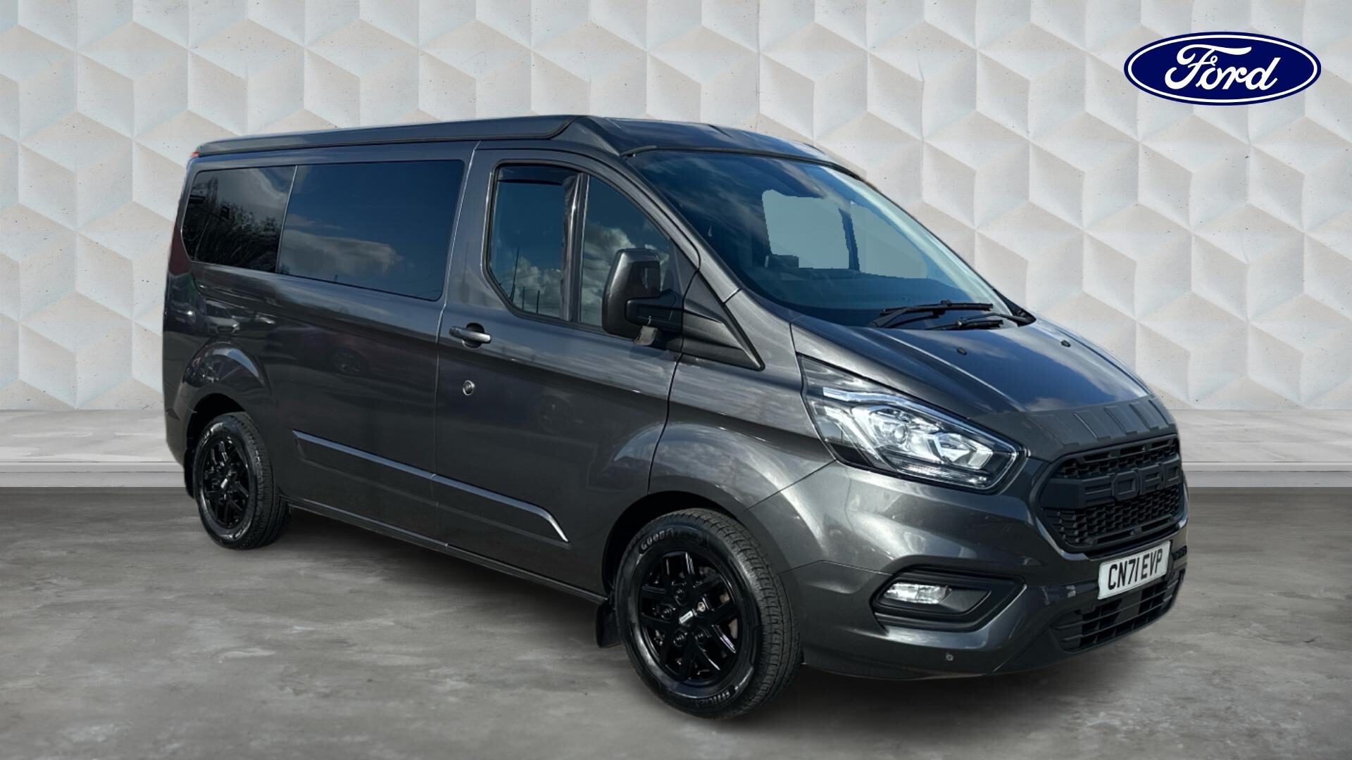Main listing image - Ford Transit Custom