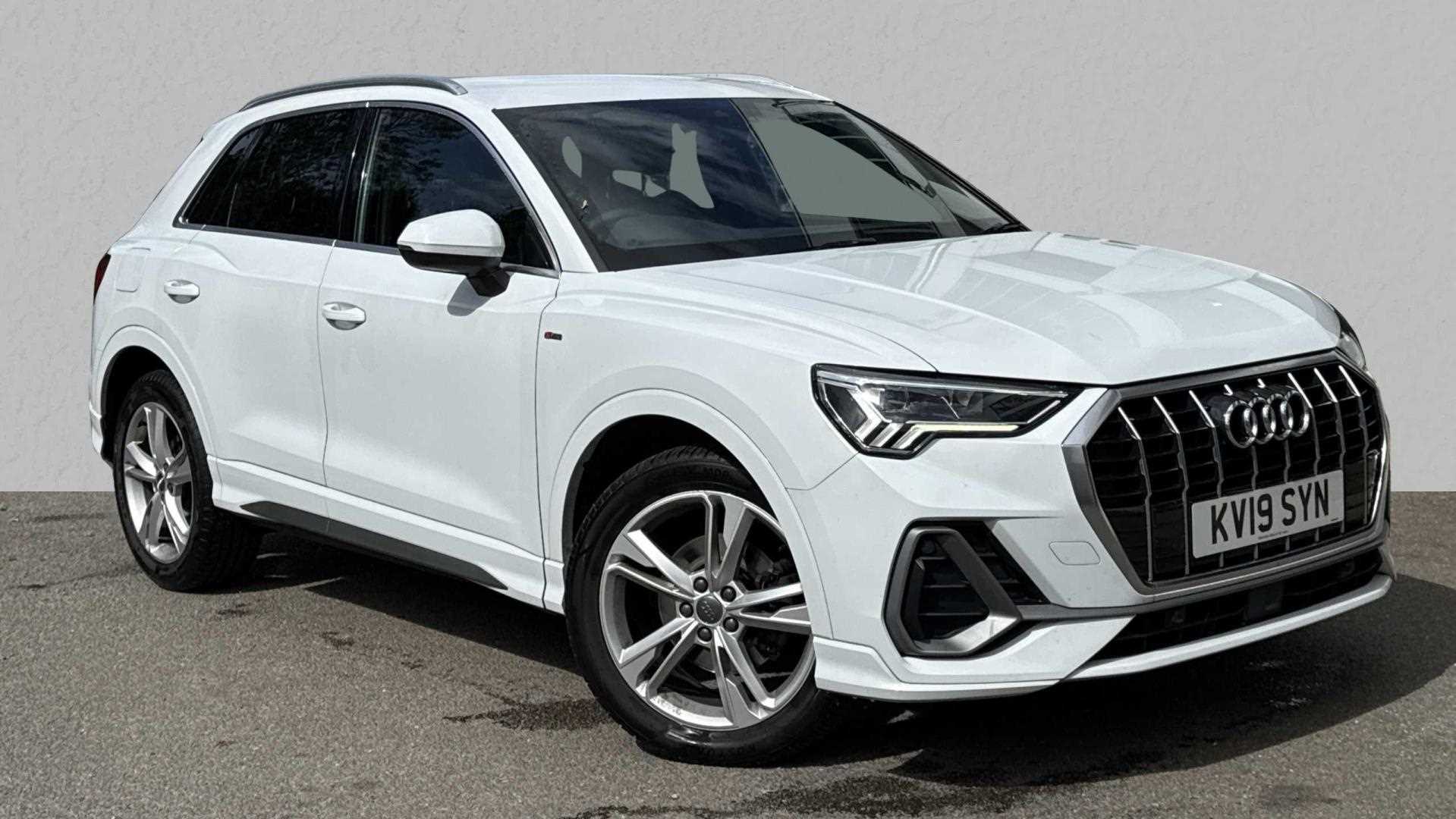 Main listing image - Audi Q3