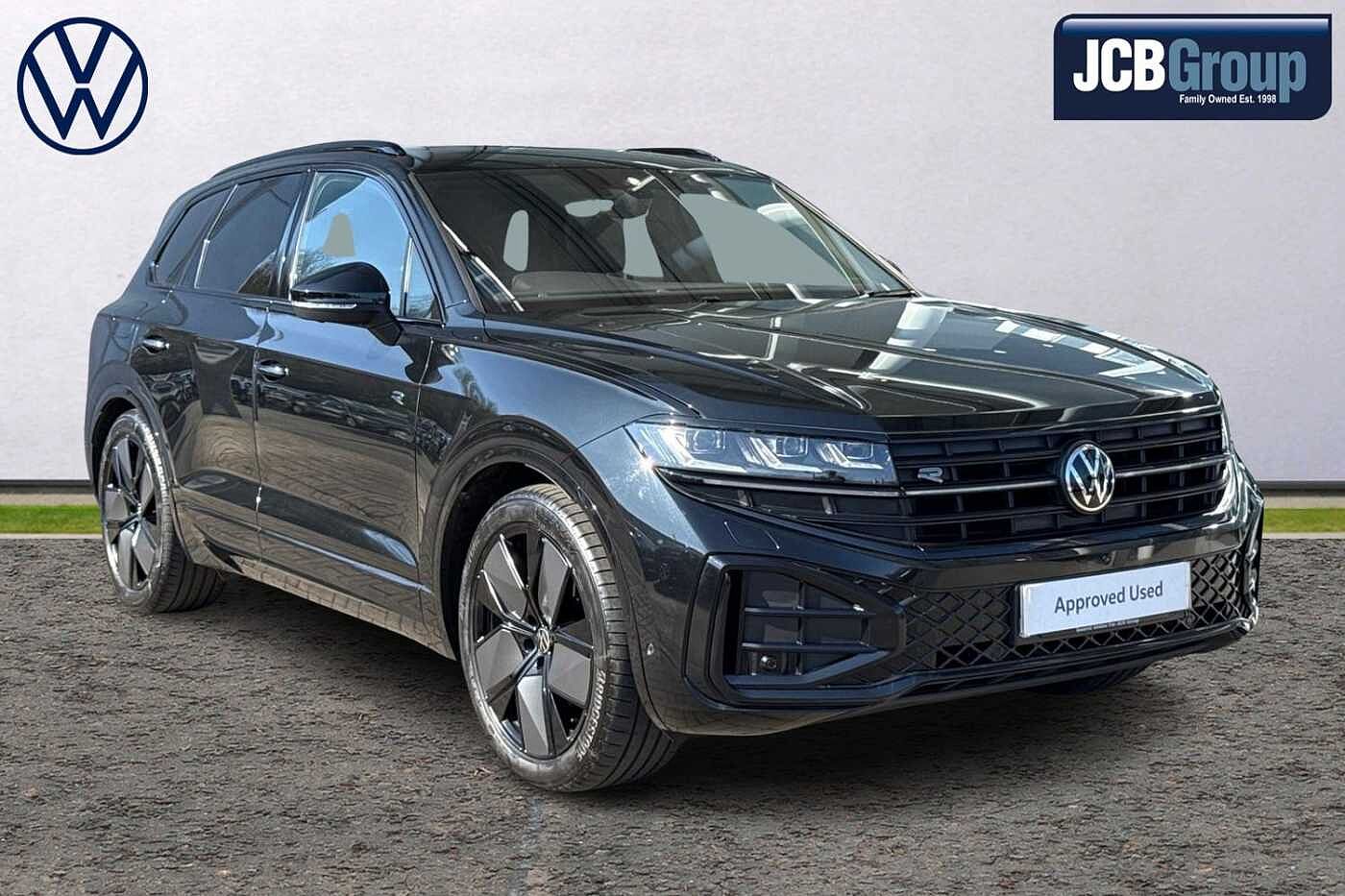 Main listing image - Volkswagen Touareg