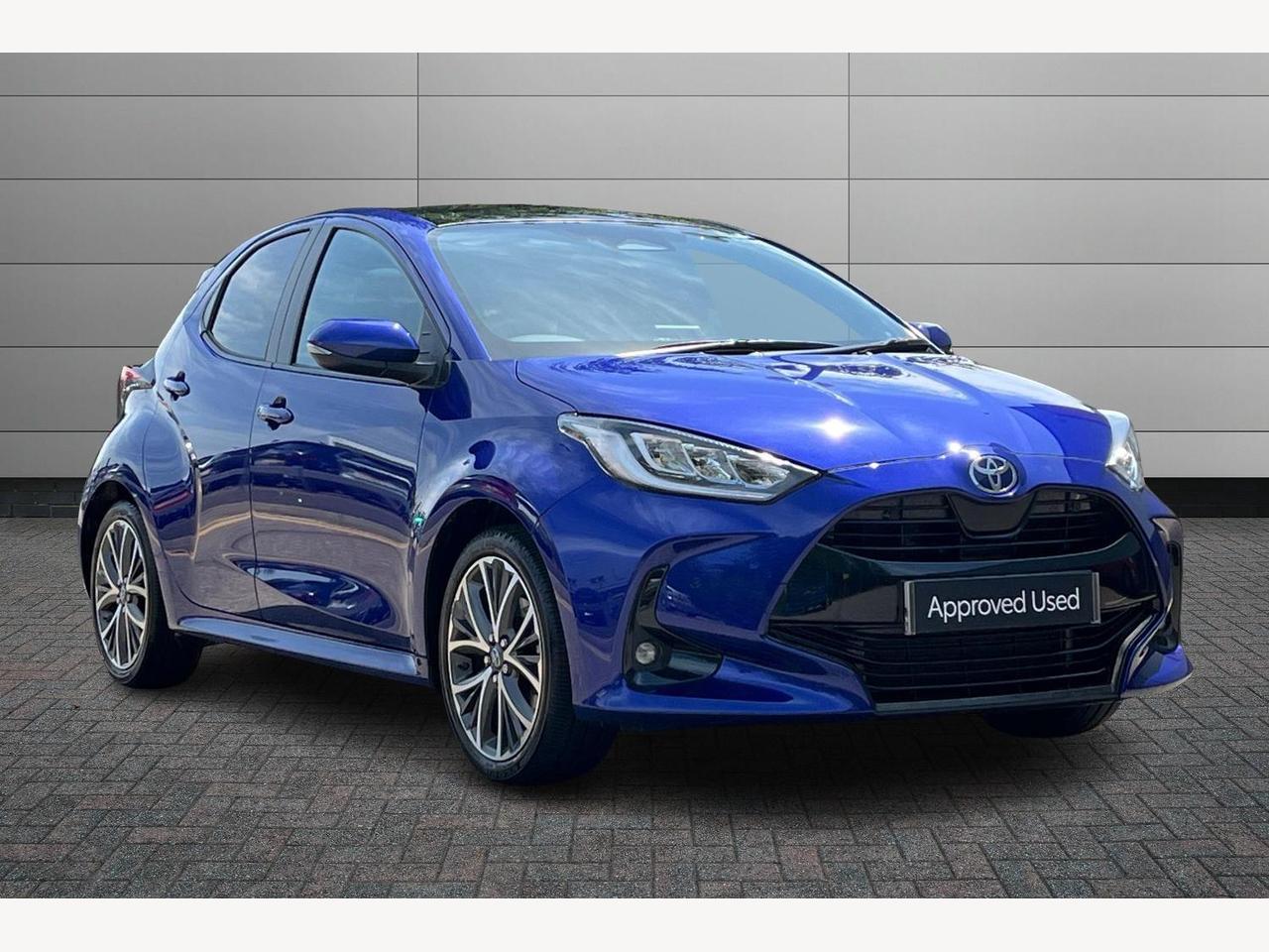 Main listing image - Toyota Yaris