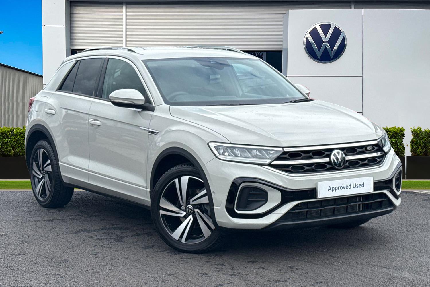 Main listing image - Volkswagen T-Roc