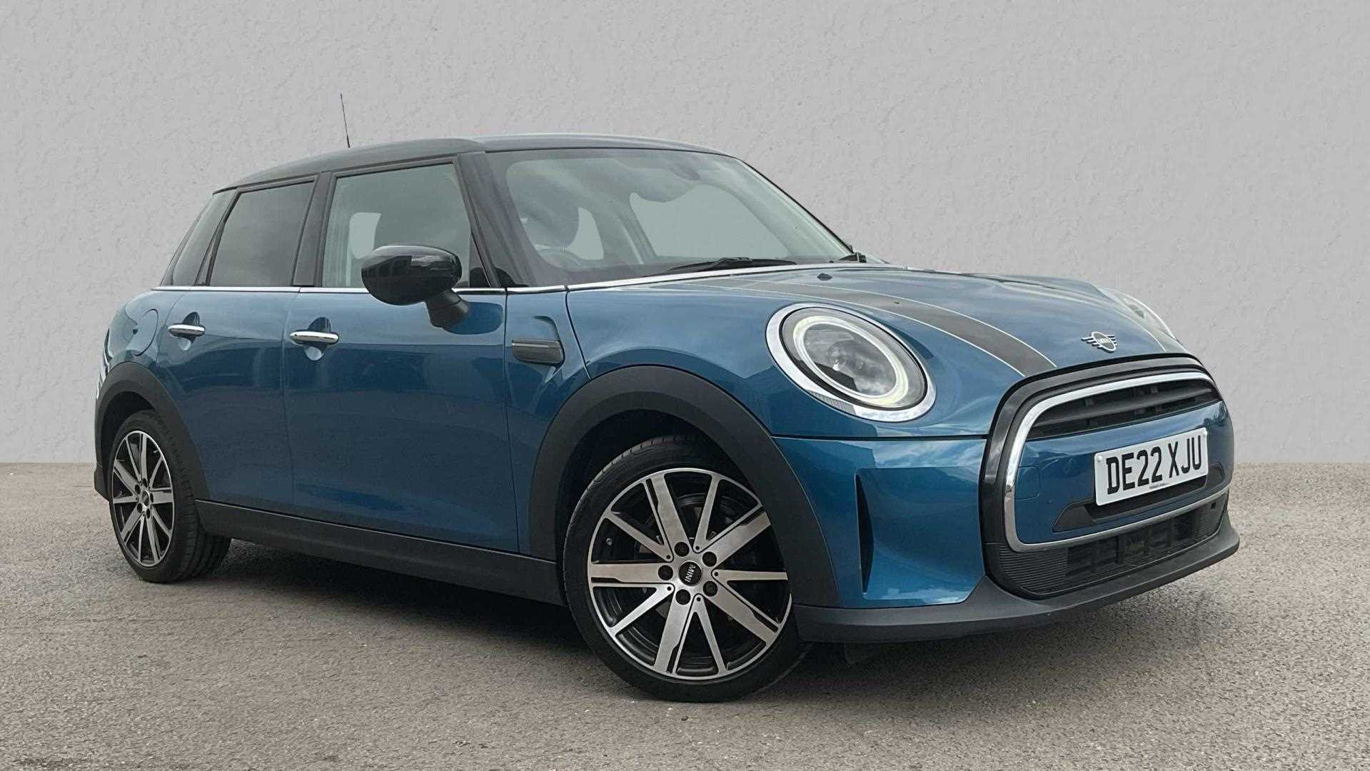 Main listing image - MINI Hatchback 5dr