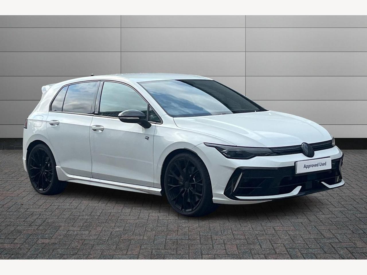Main listing image - Volkswagen Golf R