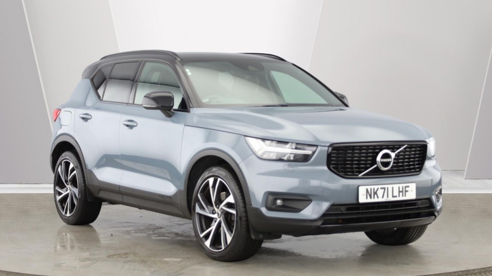 Main listing image - Volvo XC40