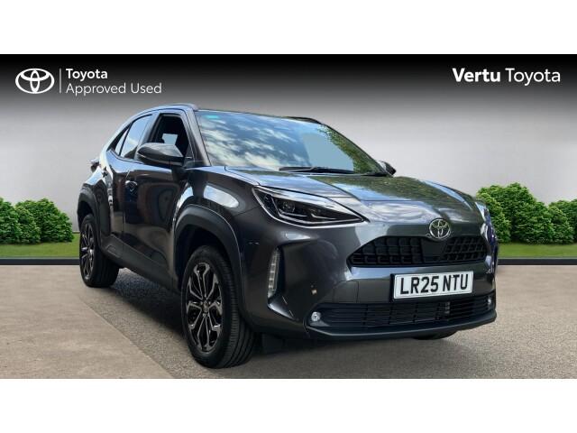 Main listing image - Toyota Yaris Cross