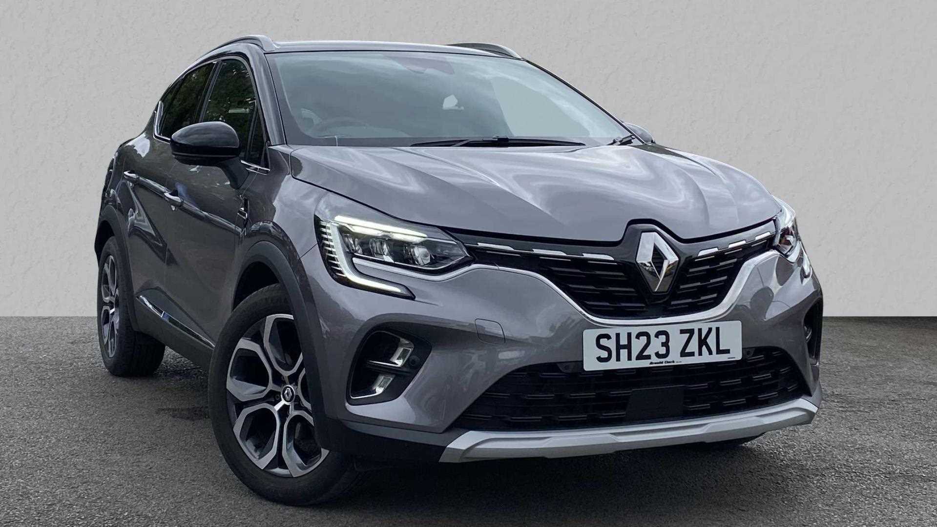 Main listing image - Renault Captur