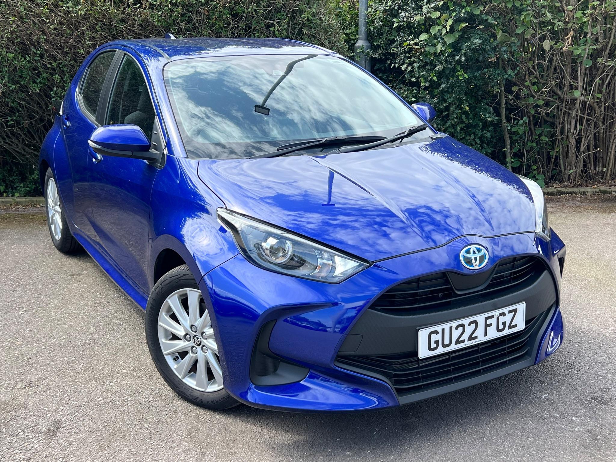 Main listing image - Toyota Yaris