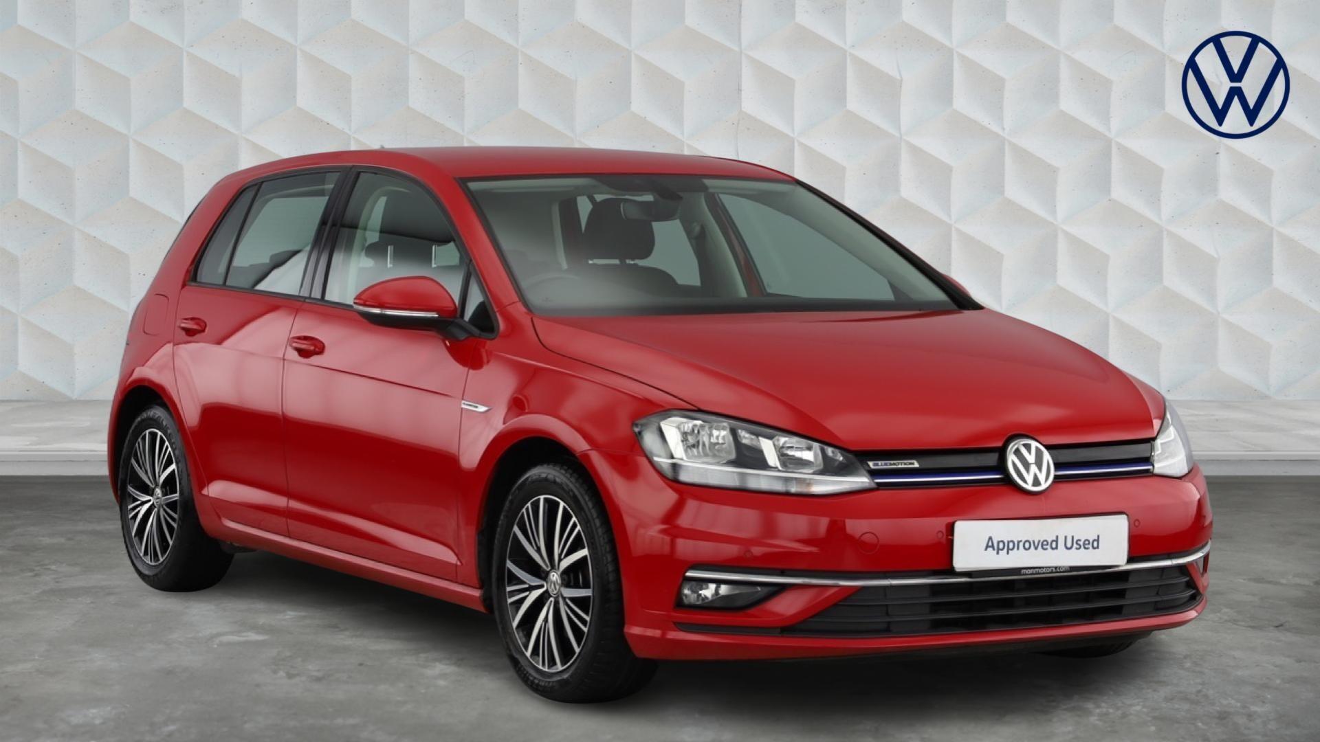 Main listing image - Volkswagen Golf