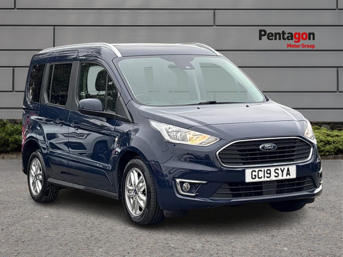 Main listing image - Ford Tourneo Connect