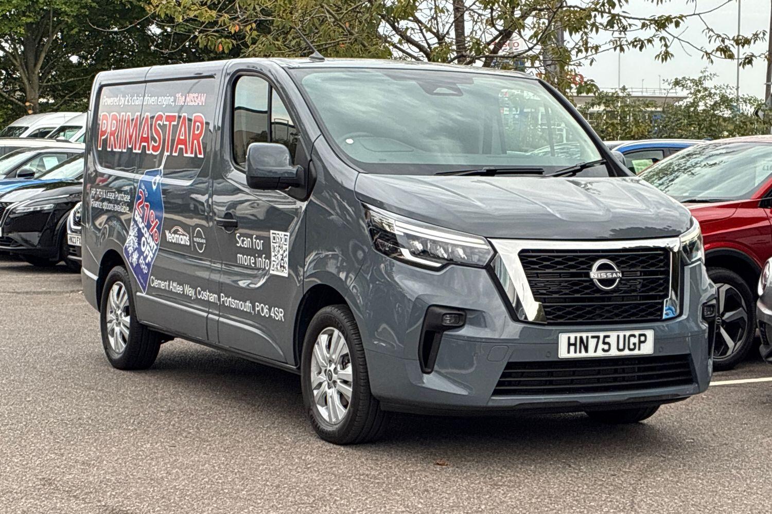 Main listing image - Nissan Primastar