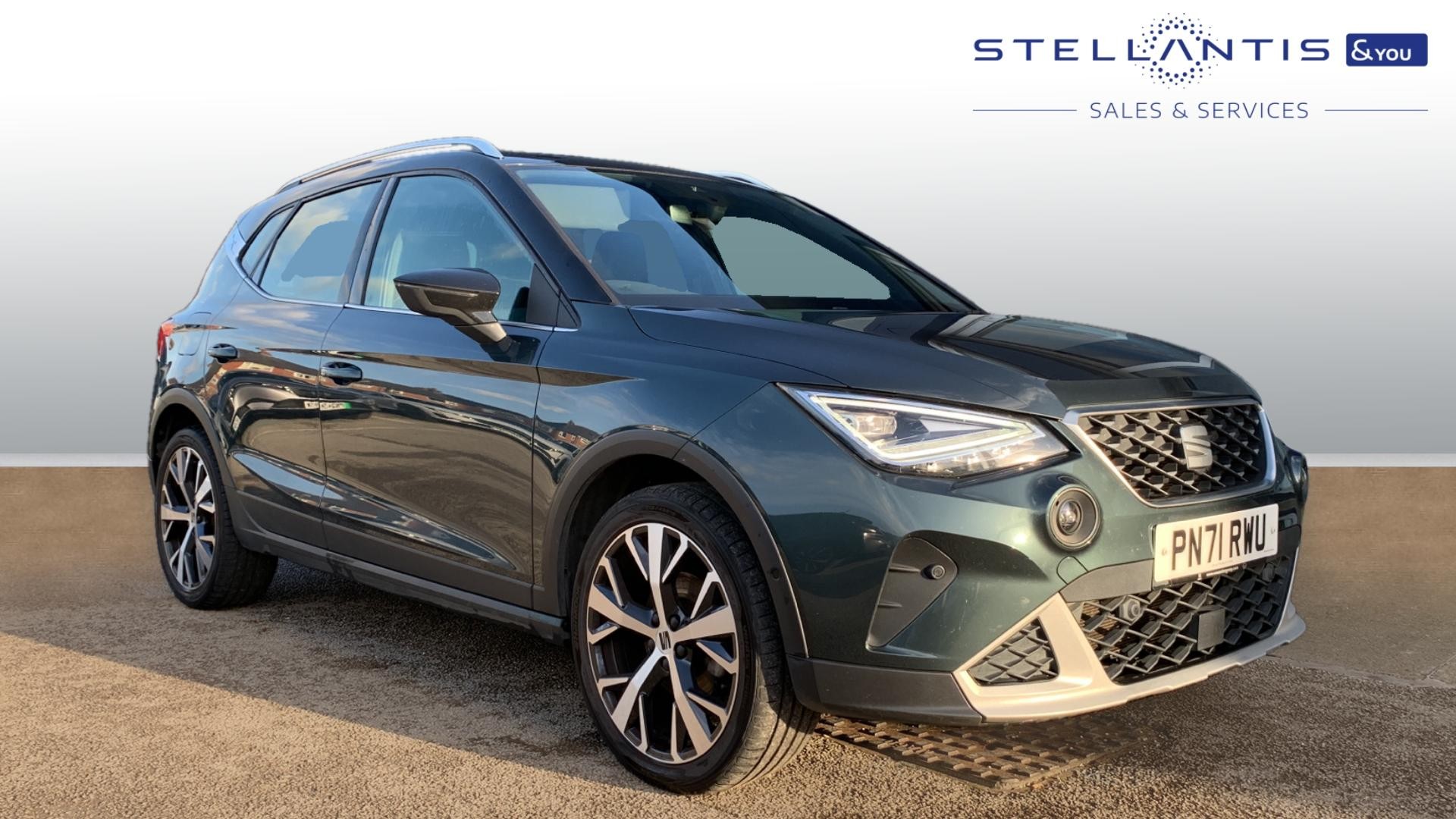 Main listing image - SEAT Arona