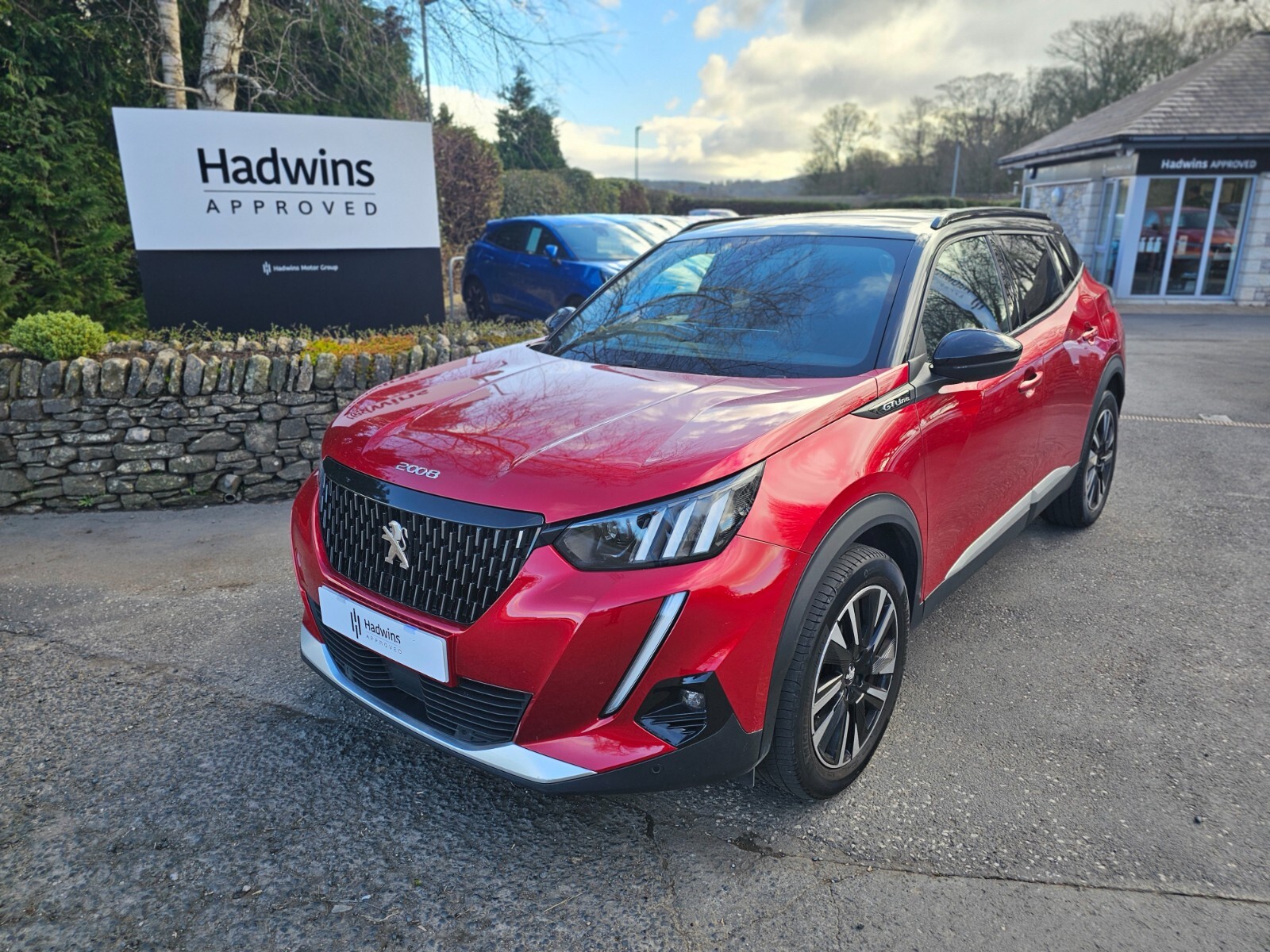Main listing image - Peugeot 2008